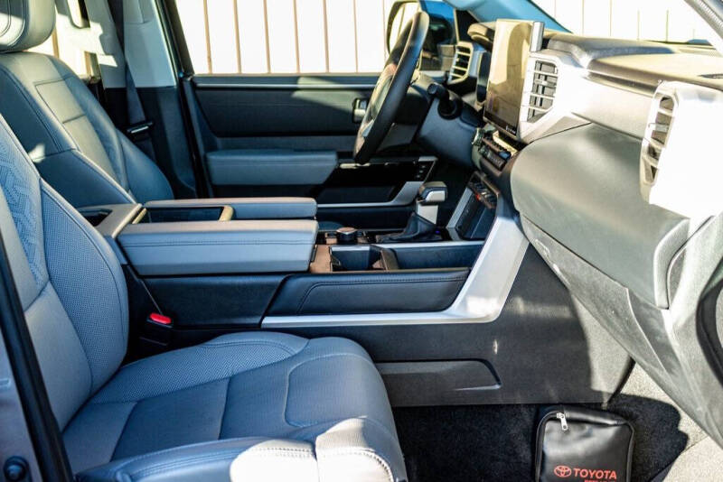 2024 Toyota Tundra Limited HV