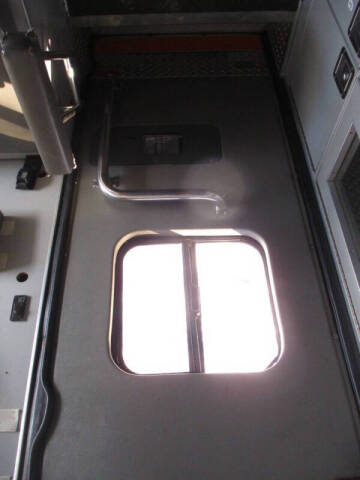 2000 Freightliner FL60