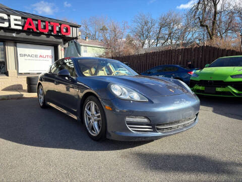 2011 Porsche Panamera