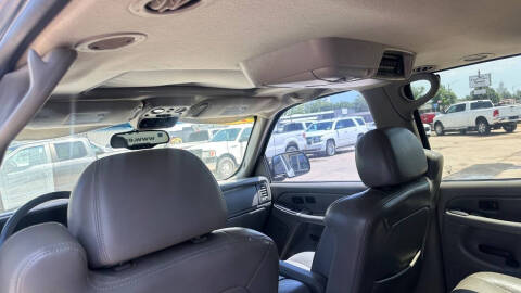 2005 GMC Yukon Denali