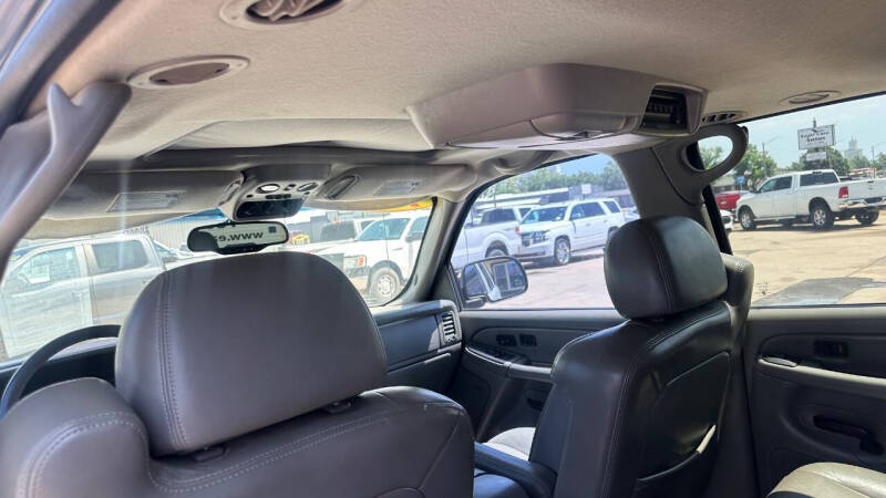 2005 GMC Yukon Denali