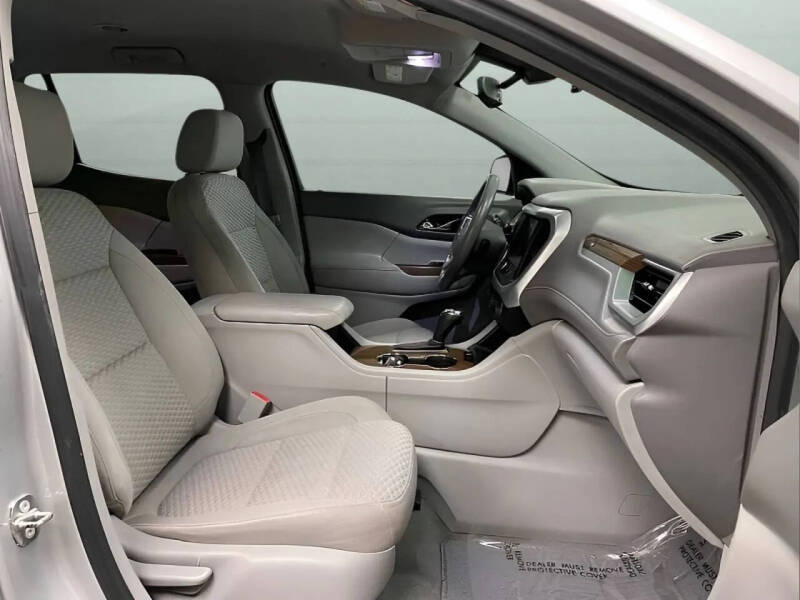 2017 GMC Acadia SLE-1