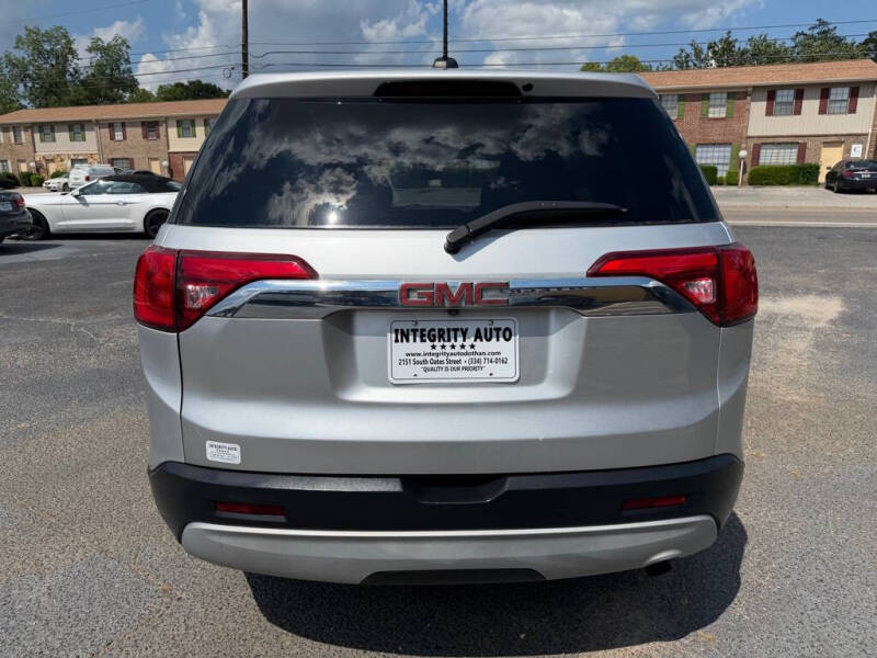 2017 GMC Acadia SLE-1