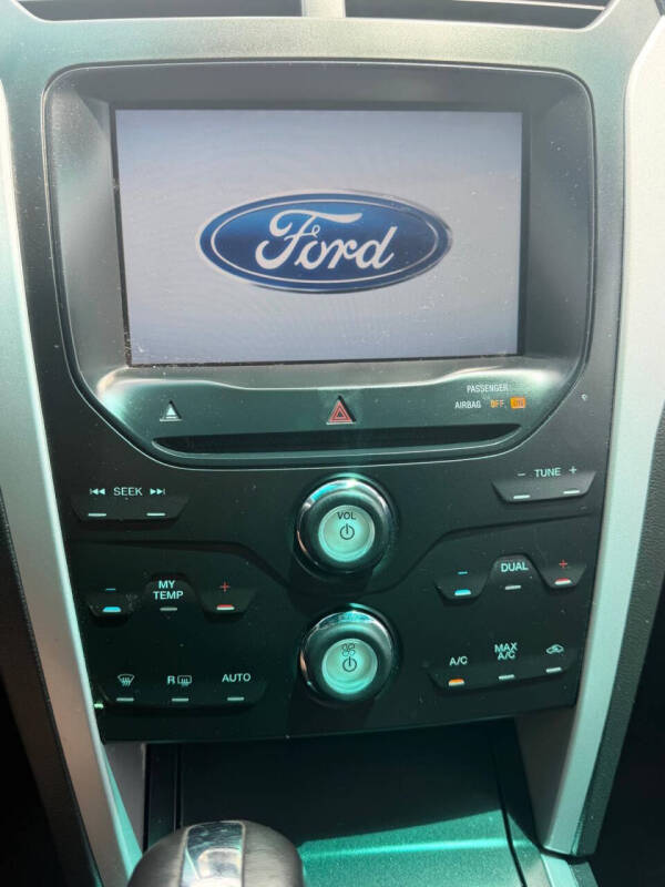 2012 Ford Explorer XLT