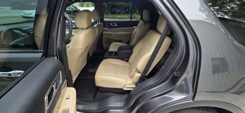 2017 Ford Explorer Limited