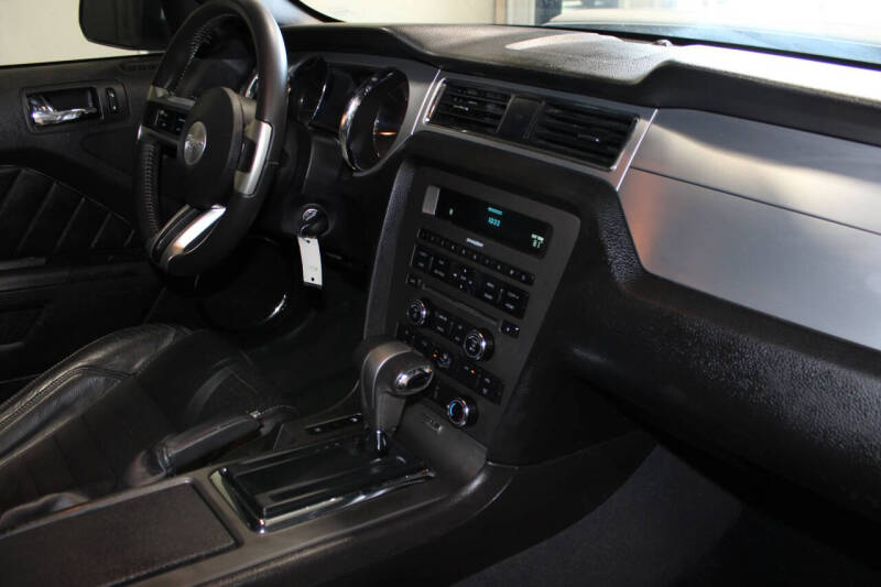 2010 Ford Mustang