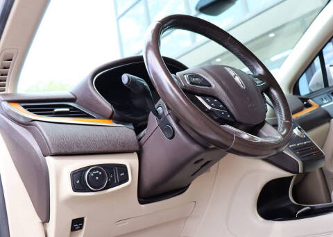 2019 Lincoln MKC Select