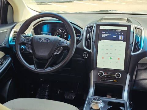 2023 Ford Edge SE
