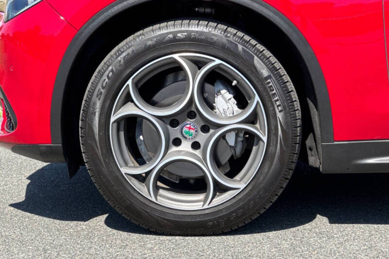 2019 Alfa Romeo Stelvio Ti