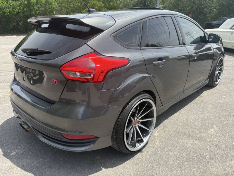 2016 Ford Focus ST