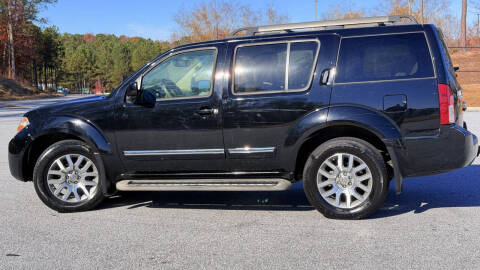 2010 Nissan Pathfinder LE