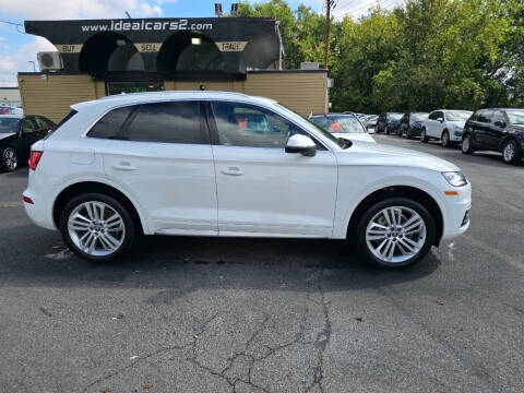 2018 Audi Q5 2.0T quattro Premium Plus