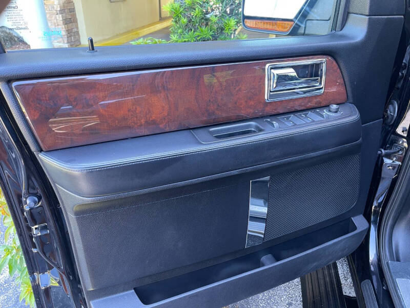 2016 Lincoln Navigator L Select