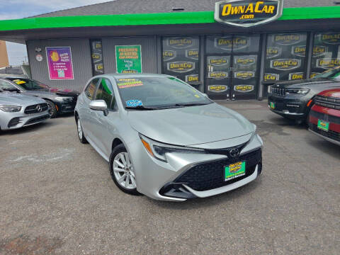 2024 Toyota Corolla Hatchback SE
