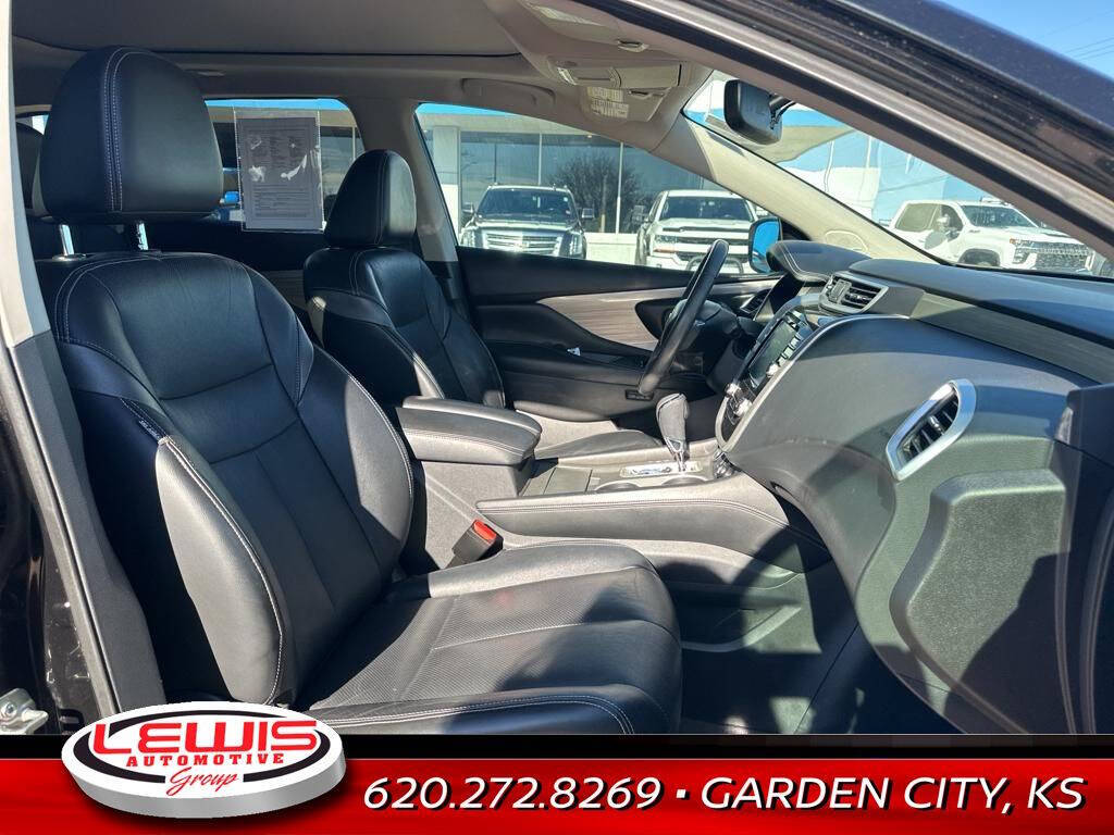 2017 Nissan Murano for sale at Lewis Chevrolet of Garden City in Garden City, KS