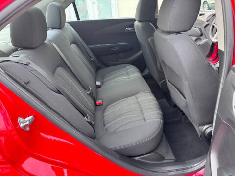 2016 Chevrolet Sonic LT Manual