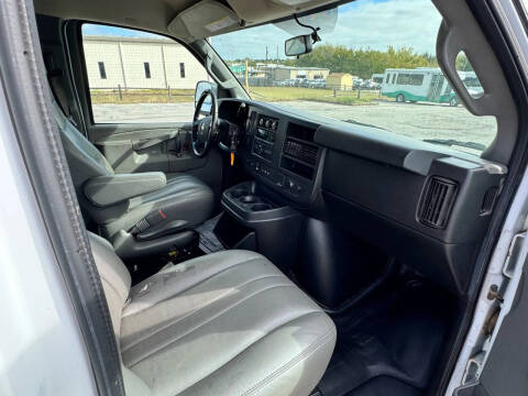 2020 Chevrolet Express 2500