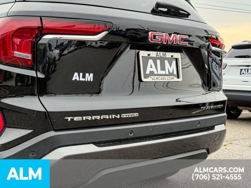 2025 GMC Terrain Elevation