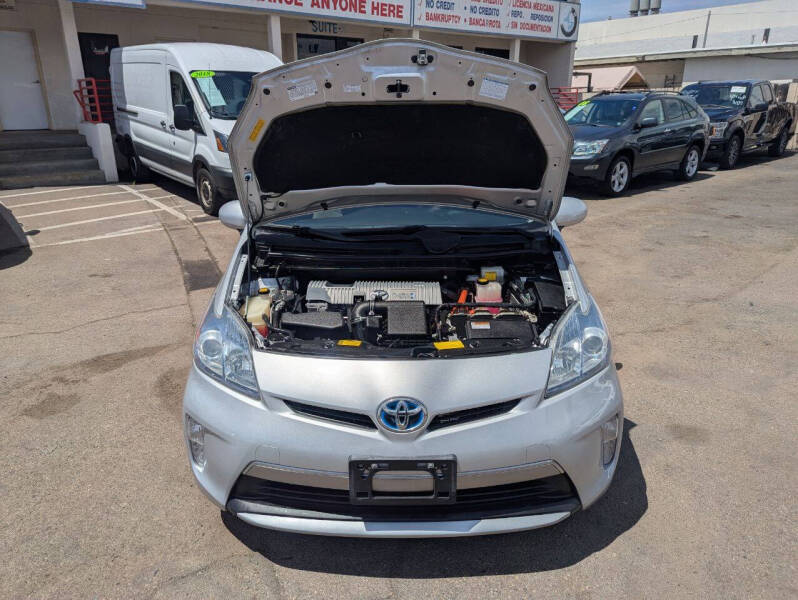 2013 Toyota Prius Plug-in Hybrid