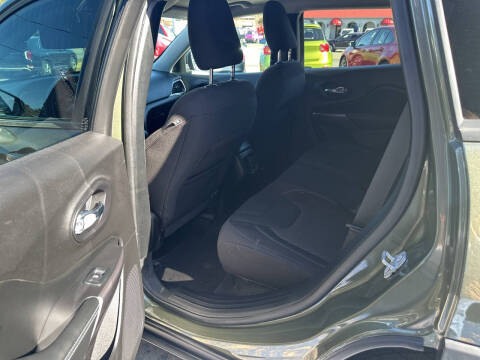 2021 Jeep Cherokee Latitude