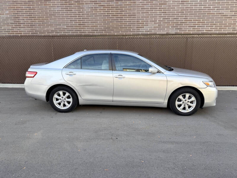 2011 Toyota Camry LE