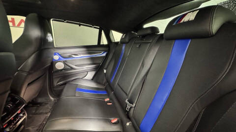 2017 BMW X6 M