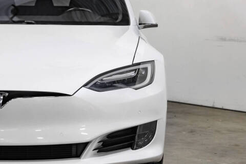 2016 Tesla Model S