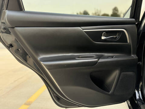 2018 Nissan Altima 2.5 SR