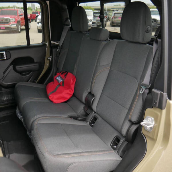 2026 Jeep Gladiator Willys