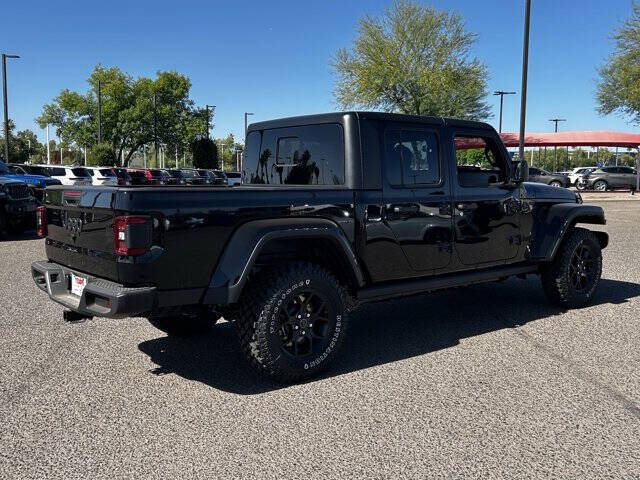 2025 Jeep Gladiator Willys