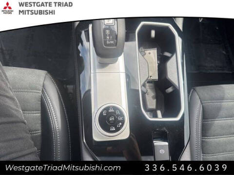 2025 Mitsubishi Outlander SE