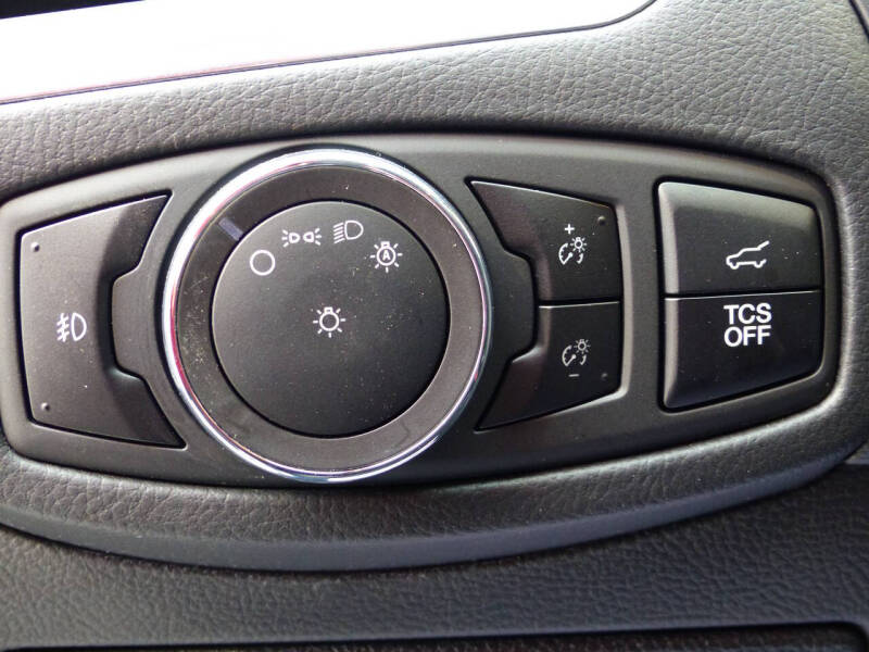 2023 Ford Edge Titanium