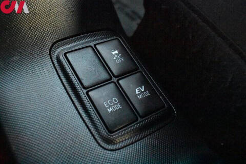 2017 Toyota Prius c One