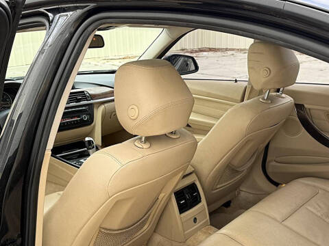 2013 BMW 3 Series 328i