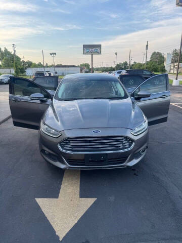 2014 Ford Fusion SE