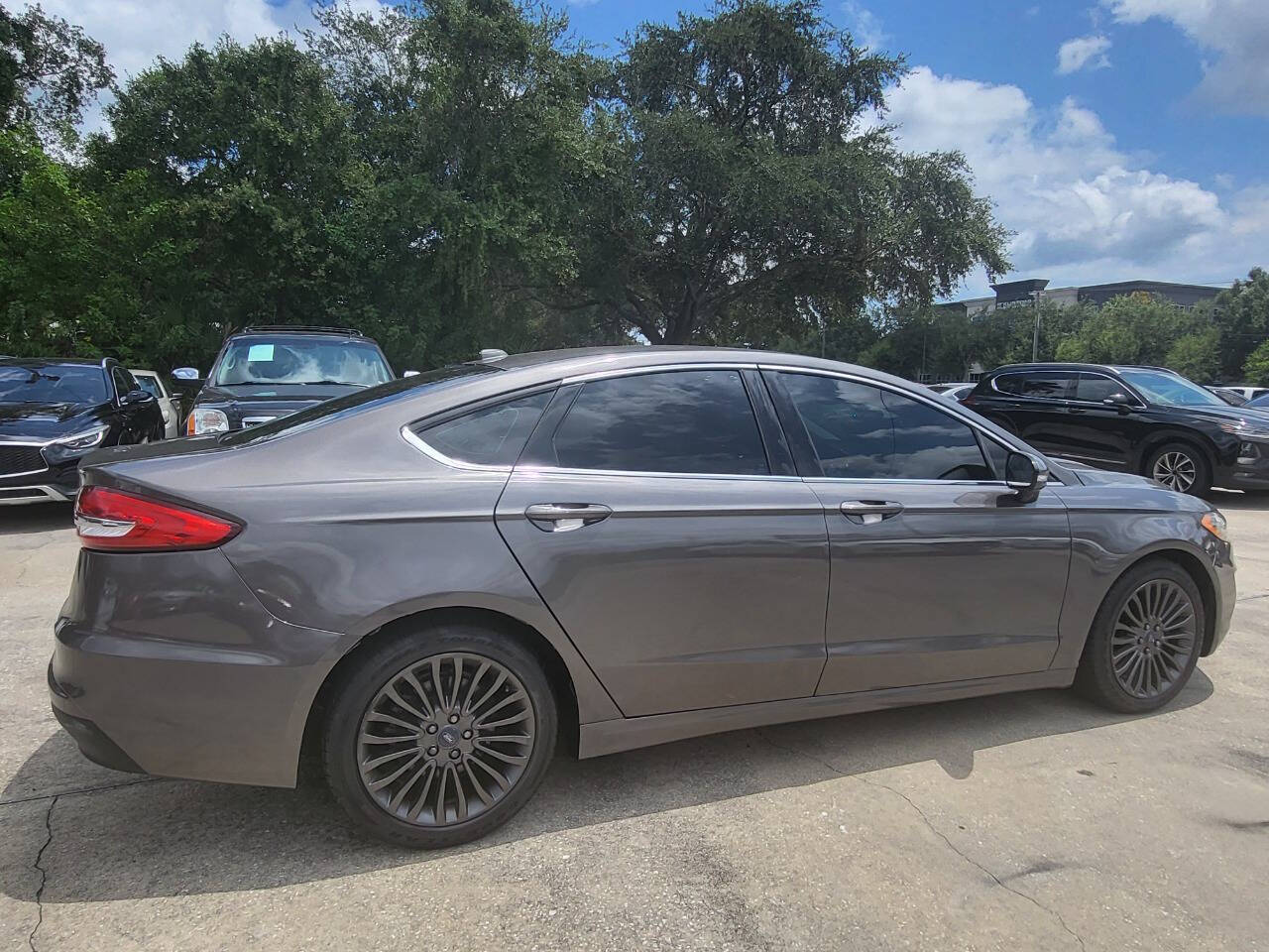 2019 Ford Fusion for sale at FAMILY AUTO BROKERS in Longwood, FL