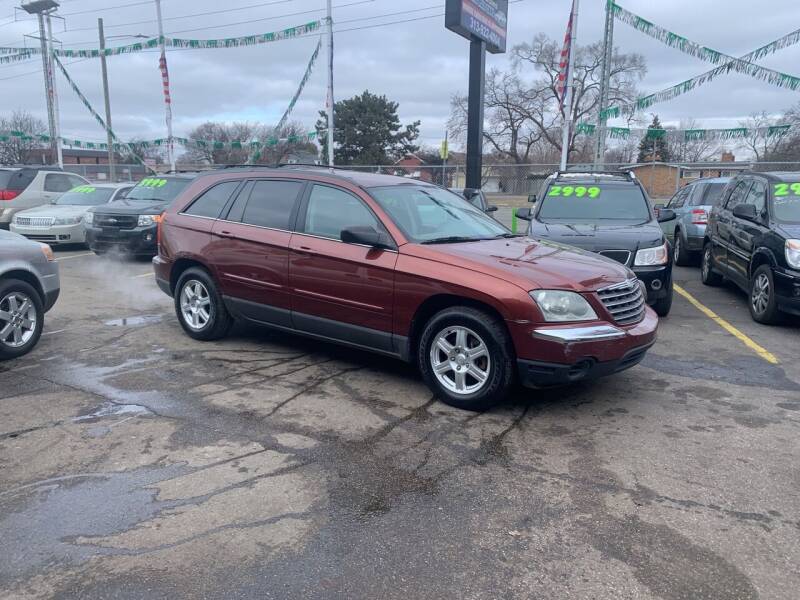 2006 Chrysler Pacifica for sale at Xpress Auto Sales in Roseville MI