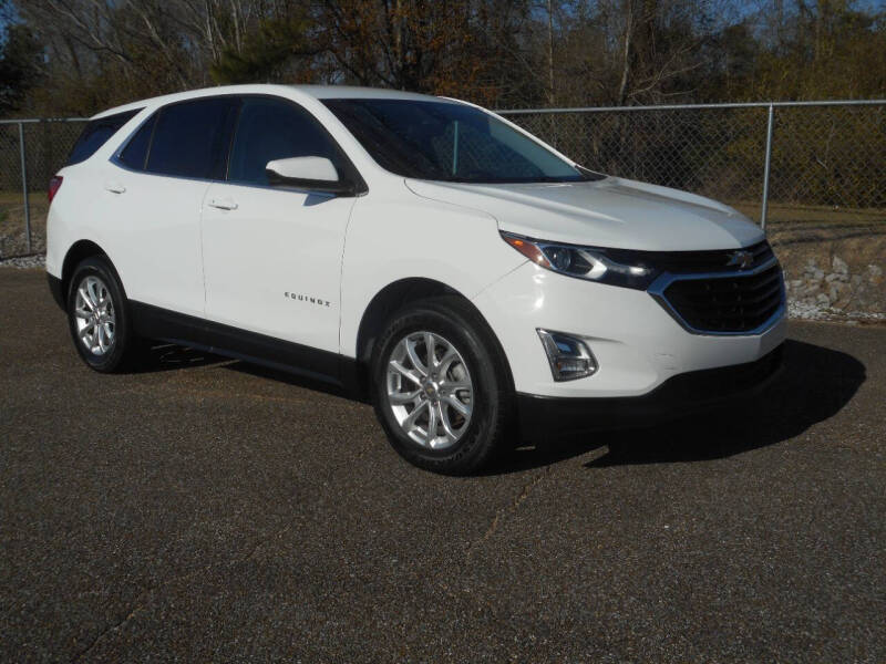 2020 Chevrolet Equinox for sale at STRAHAN AUTO SALES INC in Hattiesburg MS