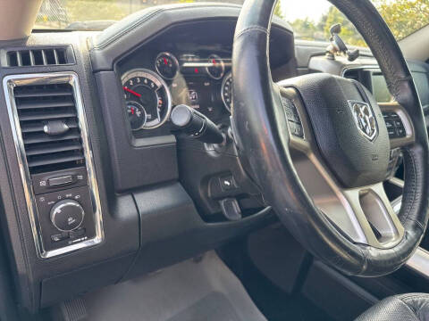 2016 RAM 1500 Laramie