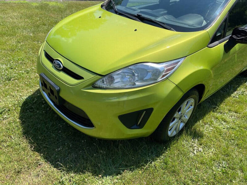 2011 Ford Fiesta SE