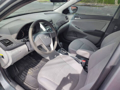 2017 Hyundai Accent SE