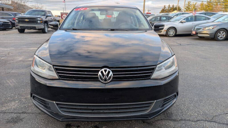 2014 Volkswagen Jetta SE photo 2