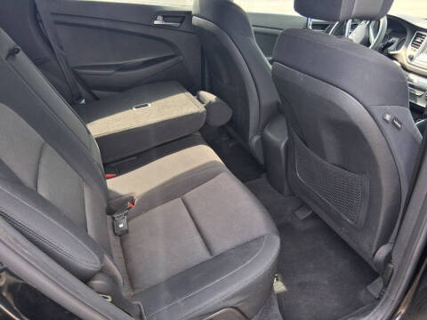 2017 Hyundai Tucson SE Plus