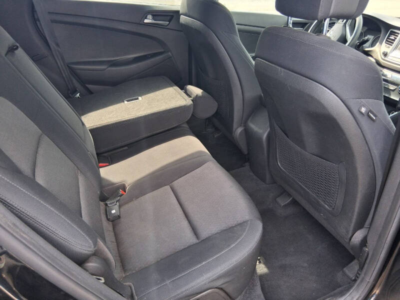 2017 Hyundai Tucson SE Plus