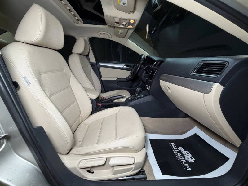 2016 Volkswagen Jetta