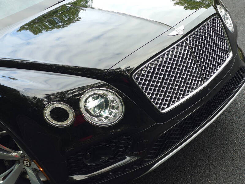 2020 Bentley Bentayga Hybrid