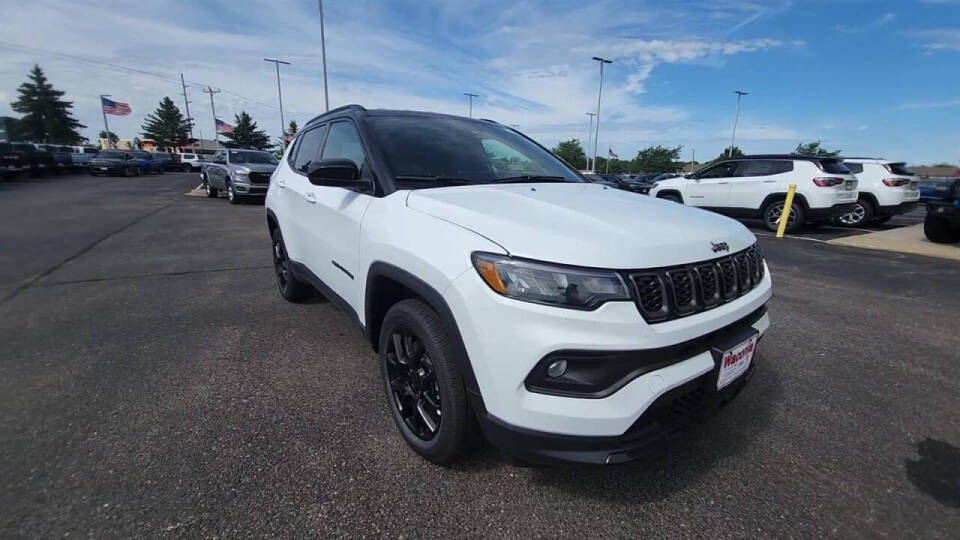 2024 Jeep Compass for sale at Victoria Auto Sales in Victoria, MN