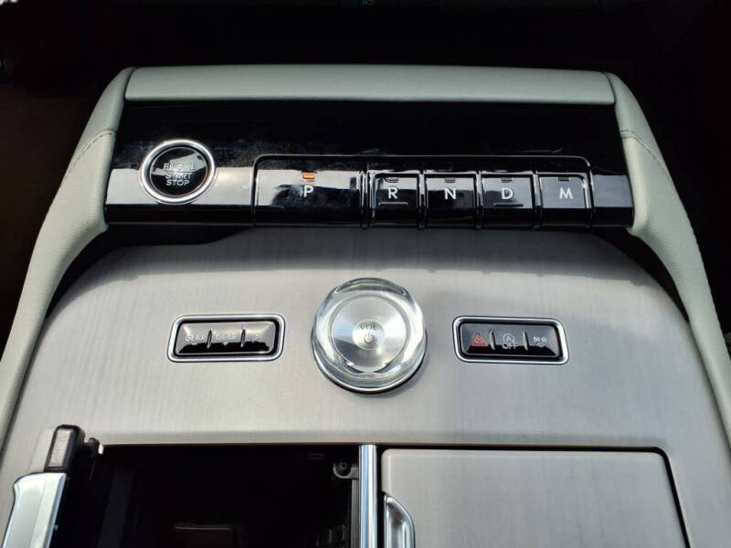 2025 Lincoln Navigator Reserve