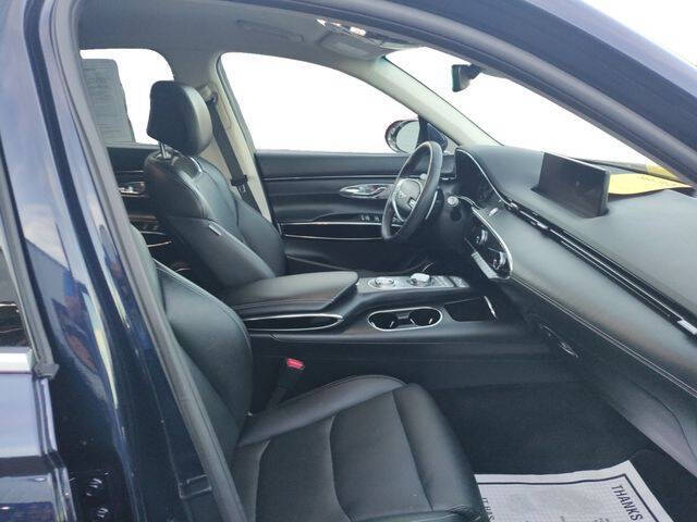 2025 Genesis GV70 2.5T Standard