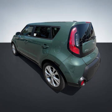 2014 Kia Soul +